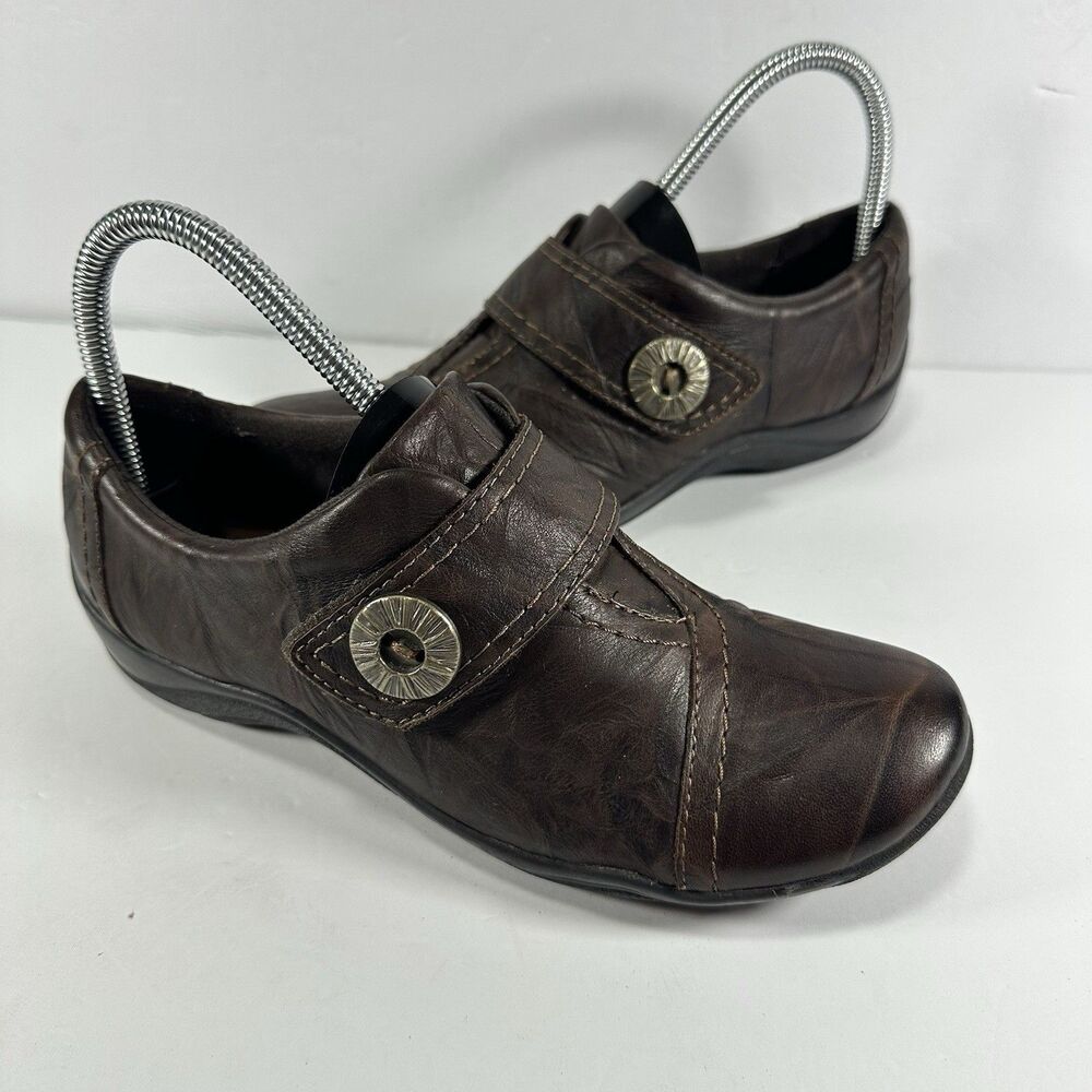 Clarks Artisan Brown Leather Mary Jane Loafers Shoes Women’s 6.5 M Button Detail